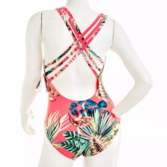 LA Blanca Island Goddess Cross Back One Piece - Picture 2 of 7